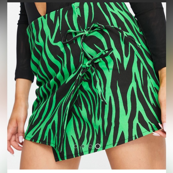 ASOS design micro mini skirt zebra - Picture 6 of 7